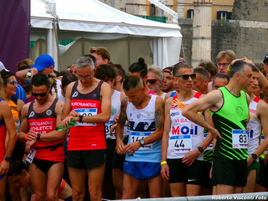 roma10k_24_40.jpg